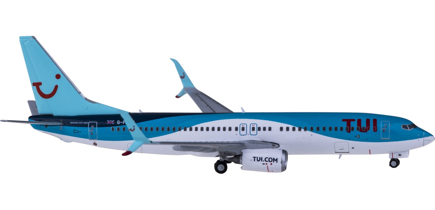 1:400 Geminijets GJTOM1938 TUI Airways Boeing 737-800 G-FDZU+Free Tractor