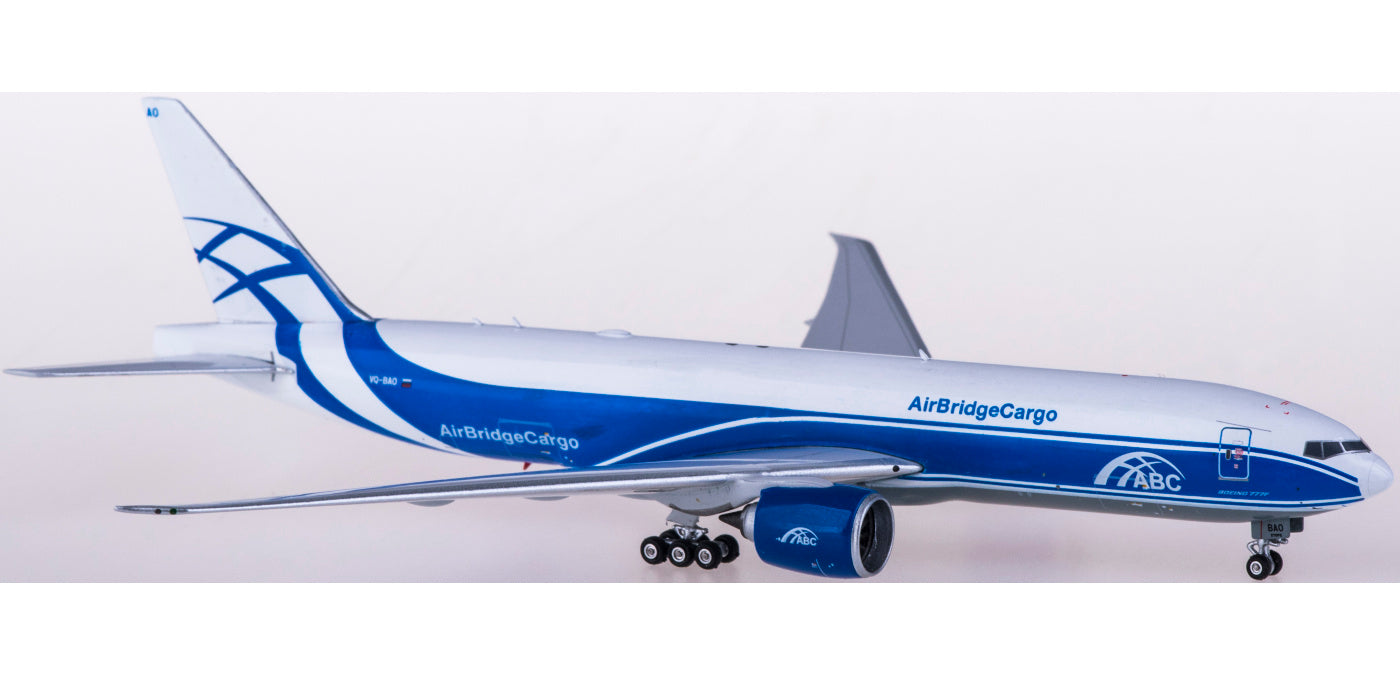 1:400 Phoenix PH11667 AirBridgeCargo Boeing 777-200LRF VQ-BAO Free Tractor+Stand