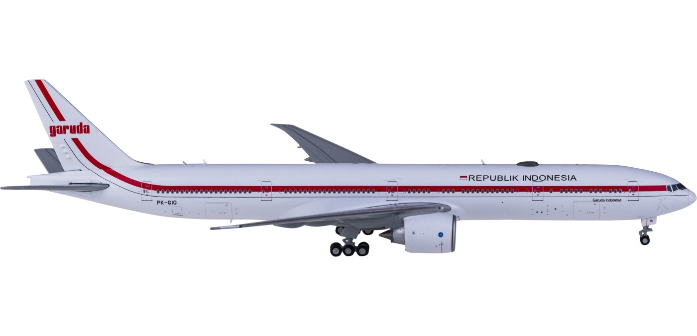 1:400 JC Wings LH4202 Garuda Indonesia Boeing 777-300ER PK-GIG+Free Tractor