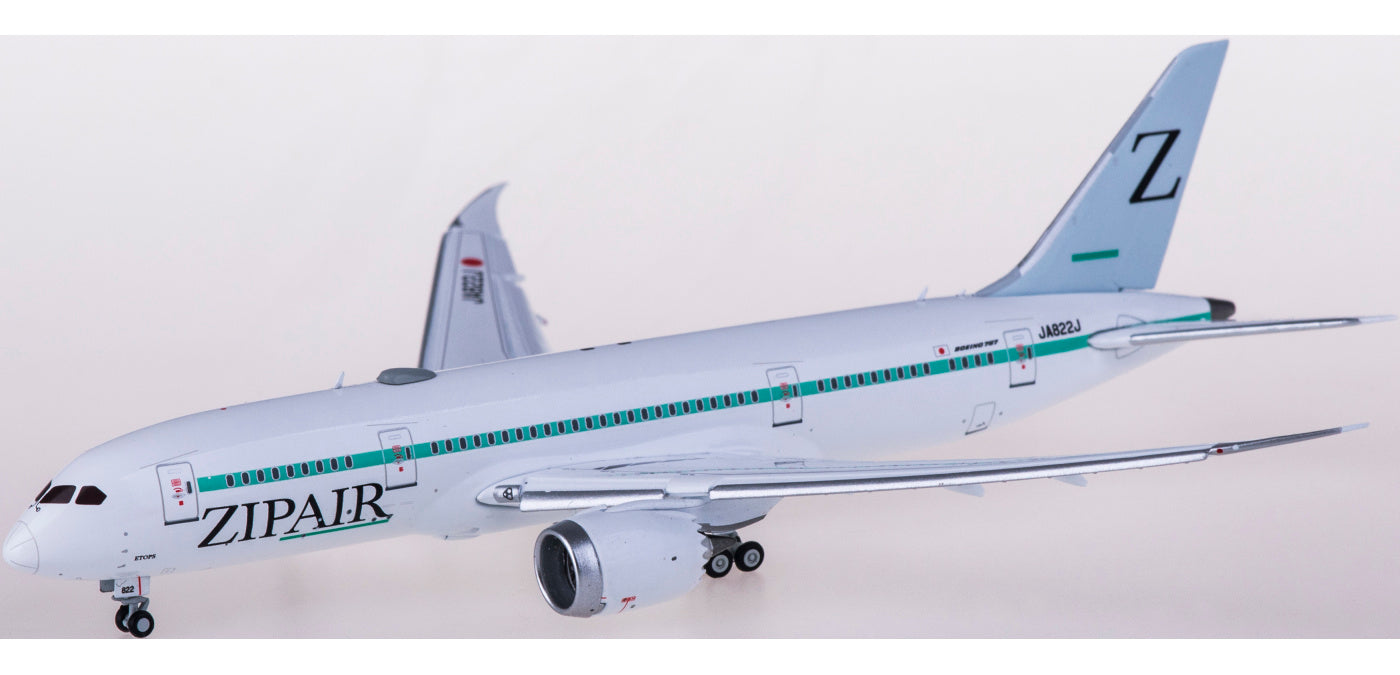 1:400 JC Wings EW4788004A ZIPAIR Boeing 787-8 JA822J "Flaps Down" Aircraft Model+Free Tractor