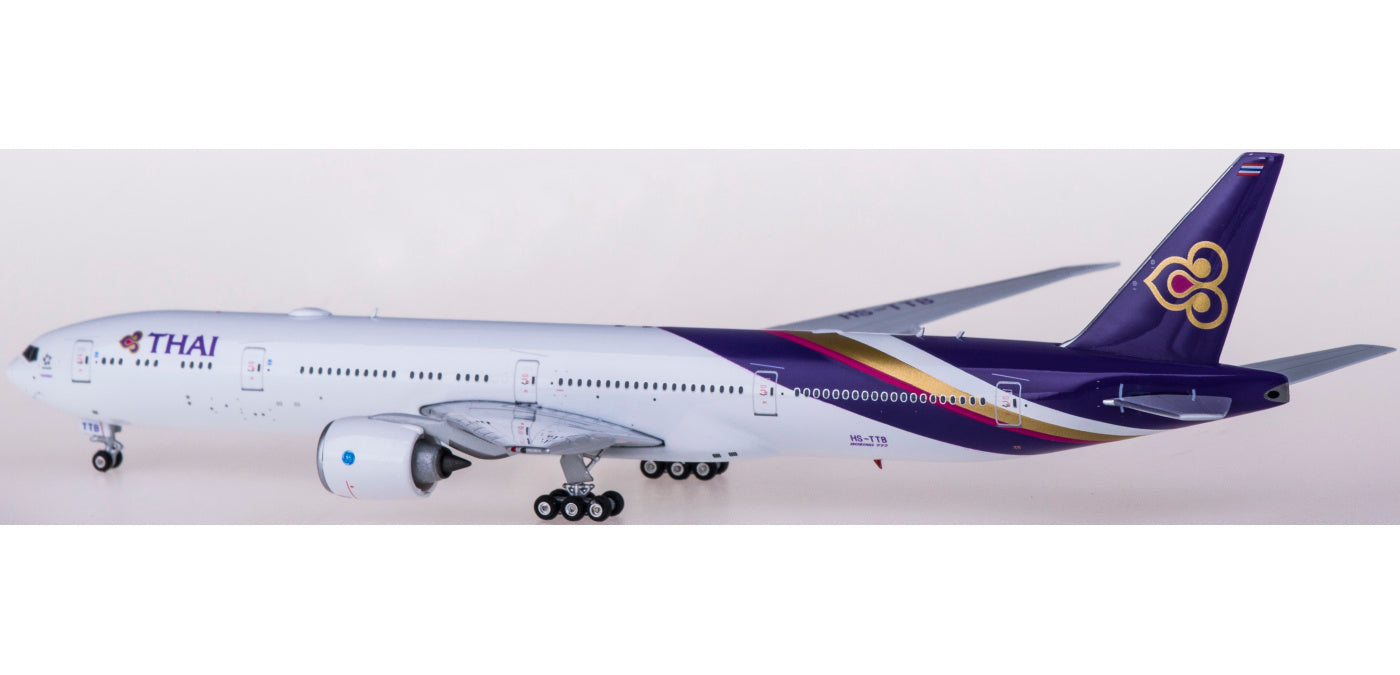 1:400 Phoenix PH11678 Thai Airways Boeing 777-300ER HS-TTB+Free Tractor
