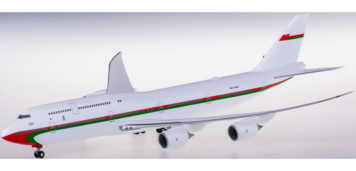 1:200 Hogan Wings HG11625GR Oman Government Boeing 747-8 A4O-HMS