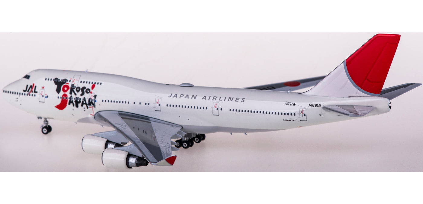 1:400 Phoenix PH04390 Japan Airlines Boeing 747-400 JA8919 Yokoso! Japan+Free Tractor