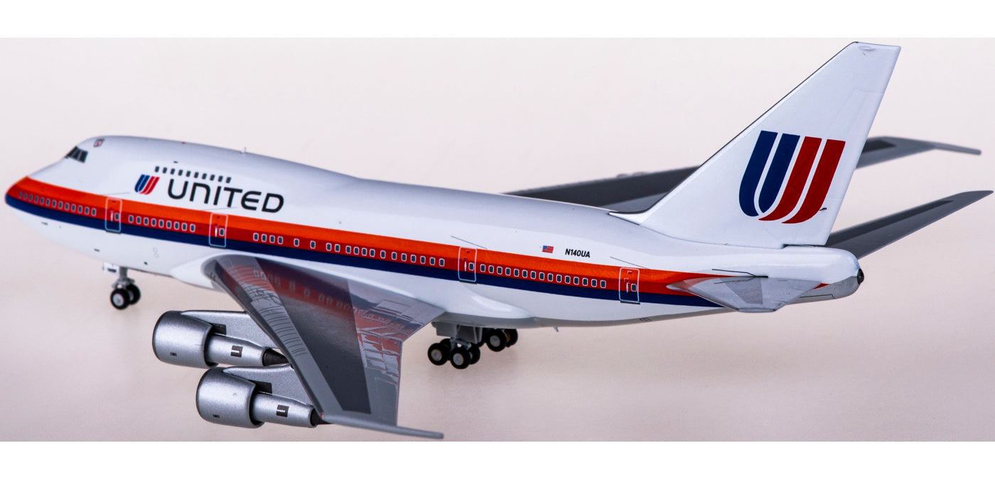 1:400 NG Models NG07013 United Airlines Boeing 747SP N140UA+Free Tractor
