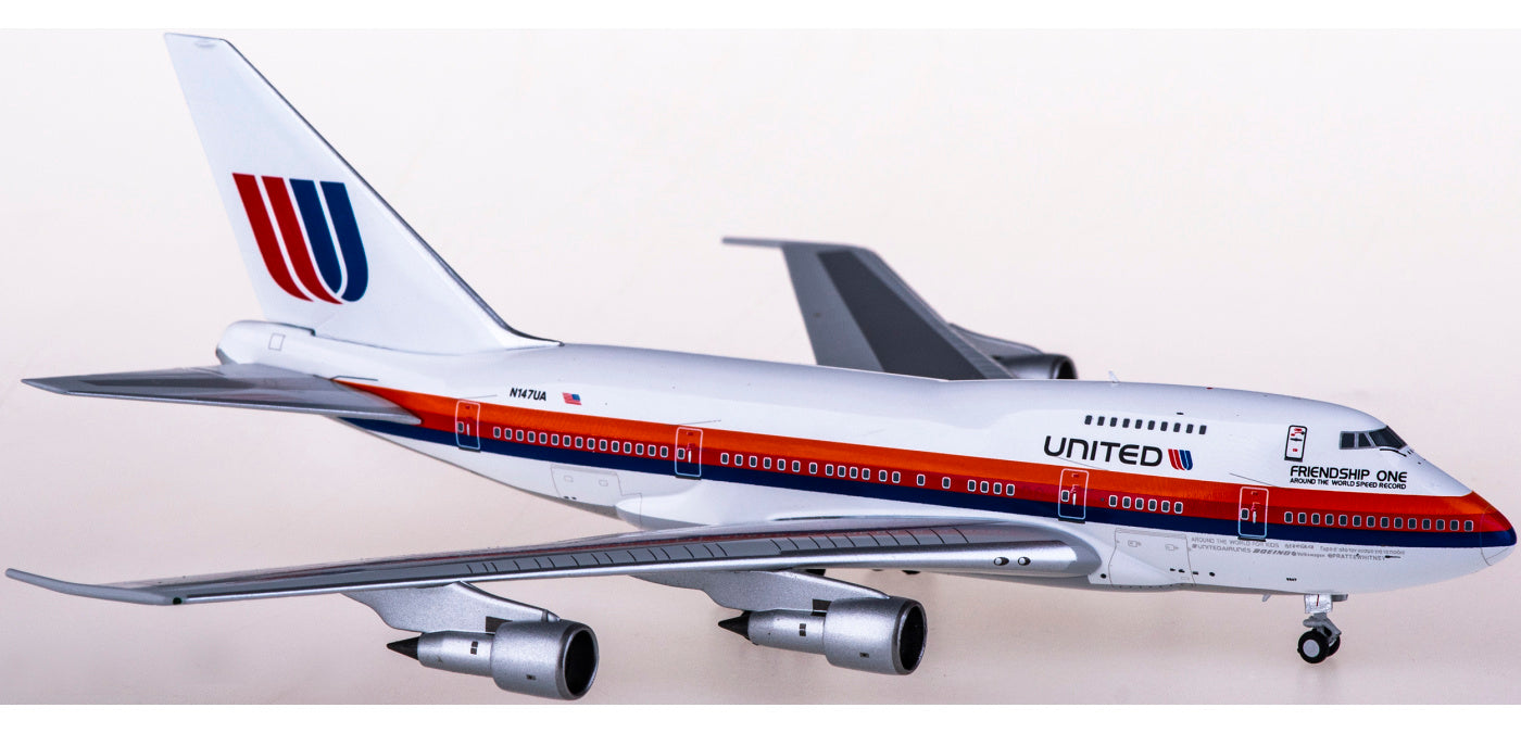 1:400 NG Models NG07015 United Airlines Boeing 747SP N147UA+Free Tractor