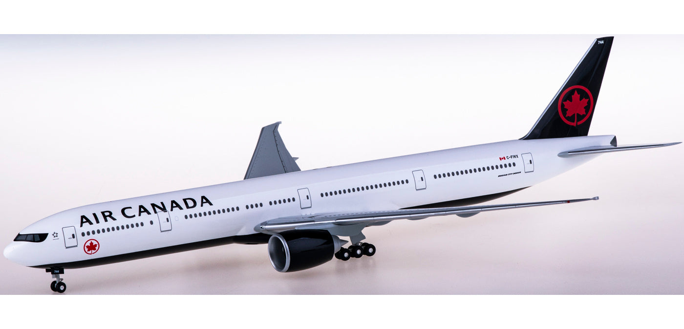 1:200 Hogan Wings HG11786GR Air Canada Boeing 777-300ER C-FIVX
