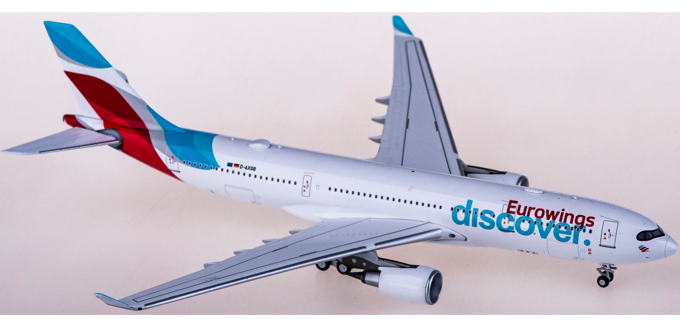 1:400 NG Models NG61035 Eurowings Airbus A330-200 D-AXGB+Free Tractor