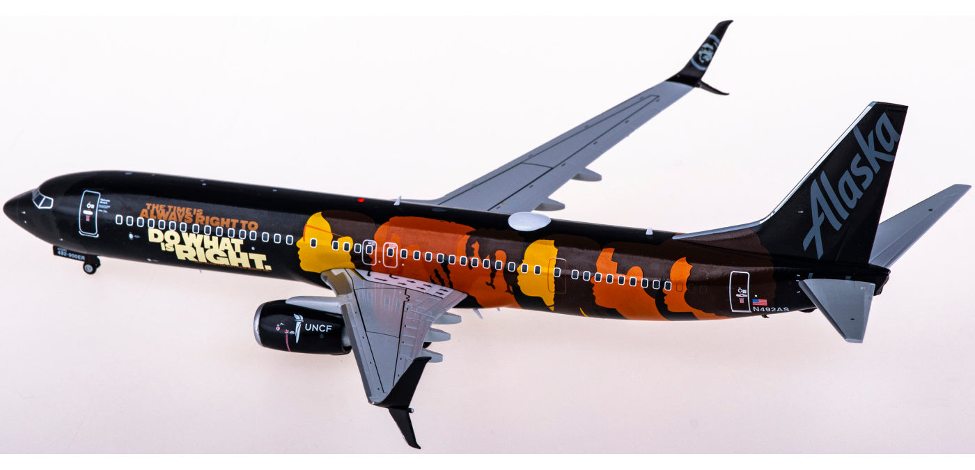 1:200 Geminijets G2ASA1016 Alaska Airlines Boeing 737-900ER N492AS Our Commitment