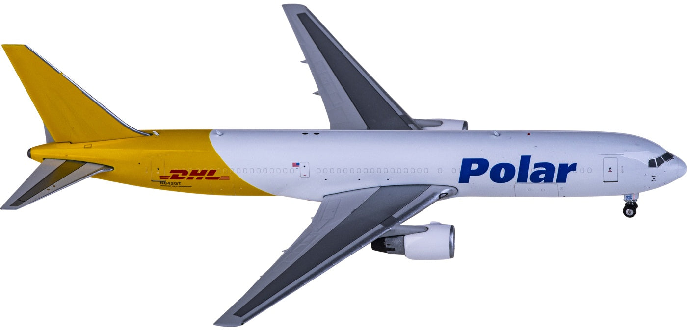 1:400 Phoenix PH04412 Polar Air Cargo Boeing 767-300ER N642GT+Free Tractor