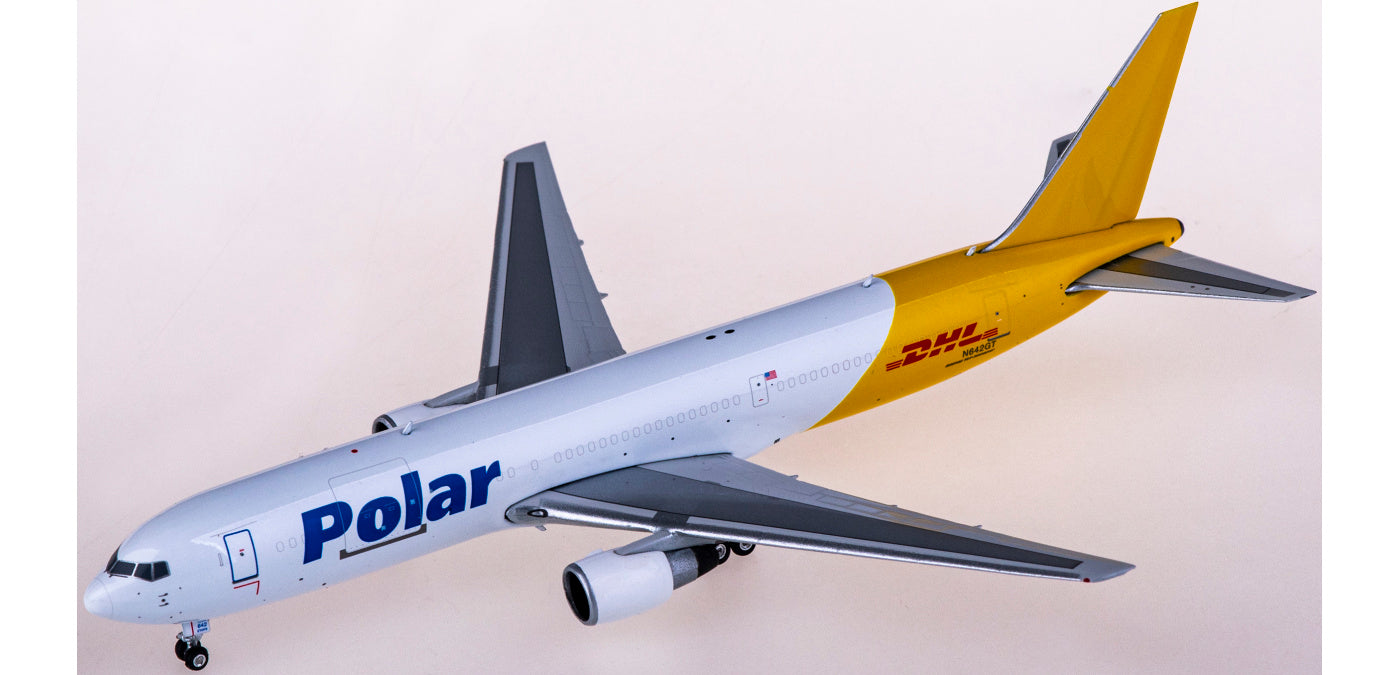 1:400 Phoenix PH04412 Polar Air Cargo Boeing 767-300ER N642GT+Free Tractor