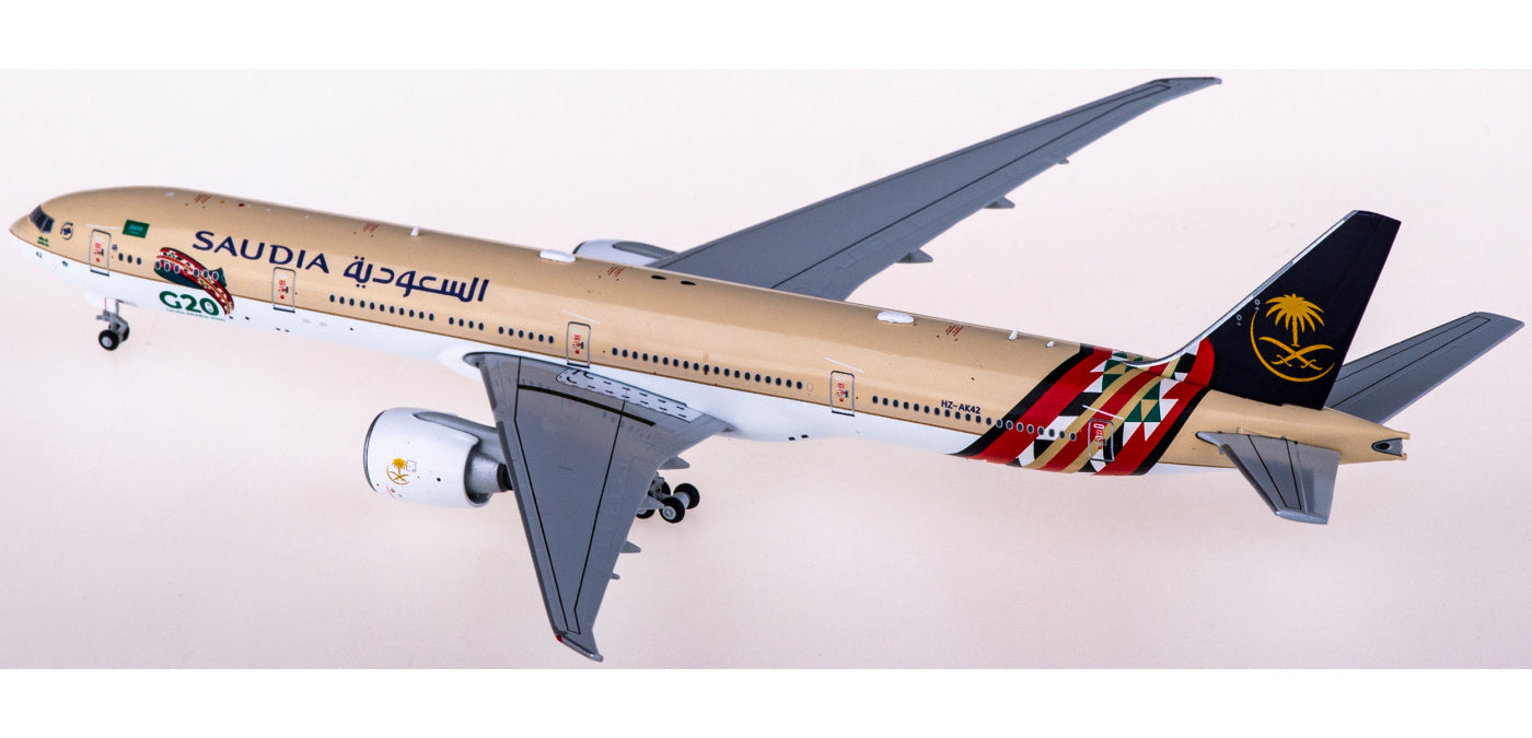 1:400 JC Wings XX4463 Saudia Boeing 777-300ER HZ-AK42+Free Tractor