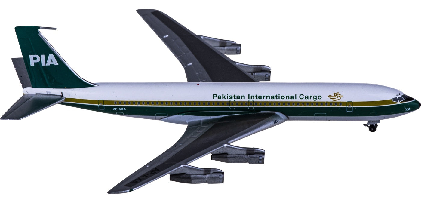 1:400 AeroClassics AC419943 PIA Cargo Boeing 707-300 AP-AXA Aircraft Model+Free Tractor