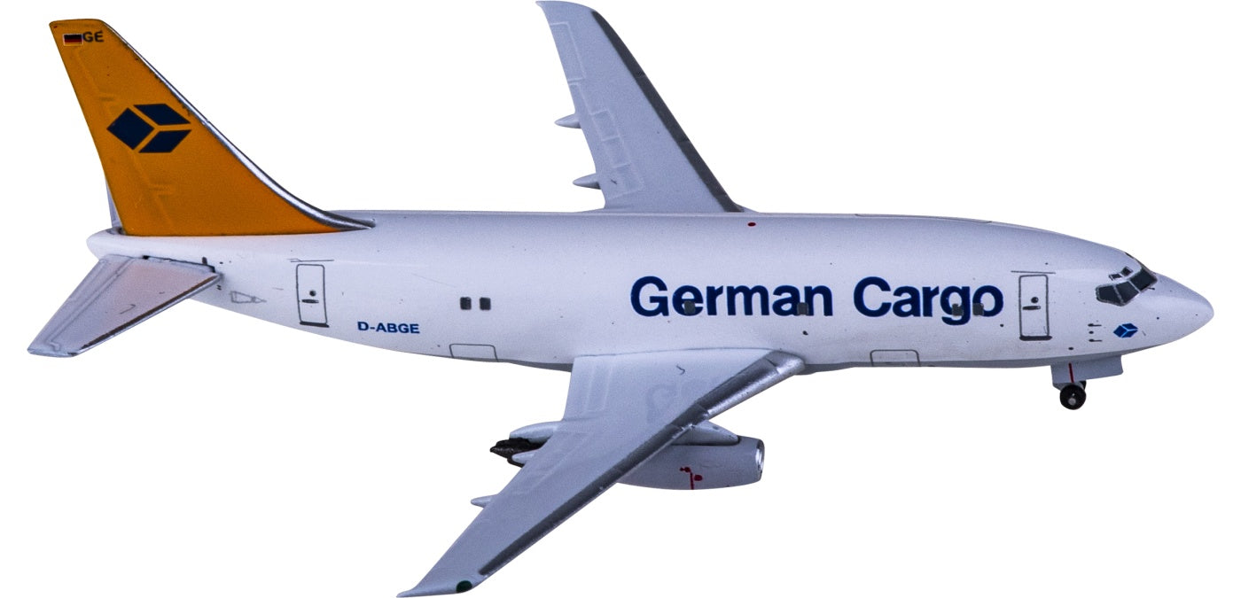 1:400 AeroClassics AC411044 German Cargo Boeing 737-200 D-ABGE Aircraft Model+Free Tractor