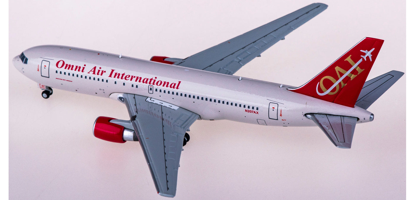 1:400 JC Wings XX4226 Omni Air International Boeing 767-200ER N207AX+Free Tractor