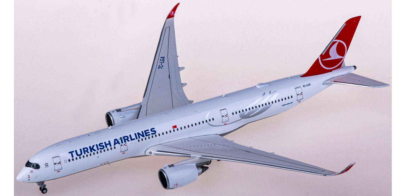 1:400 JC Wings EW4359006 Turkish Airlines Airbus A350-900XWB TC-LGA+Free Tractor