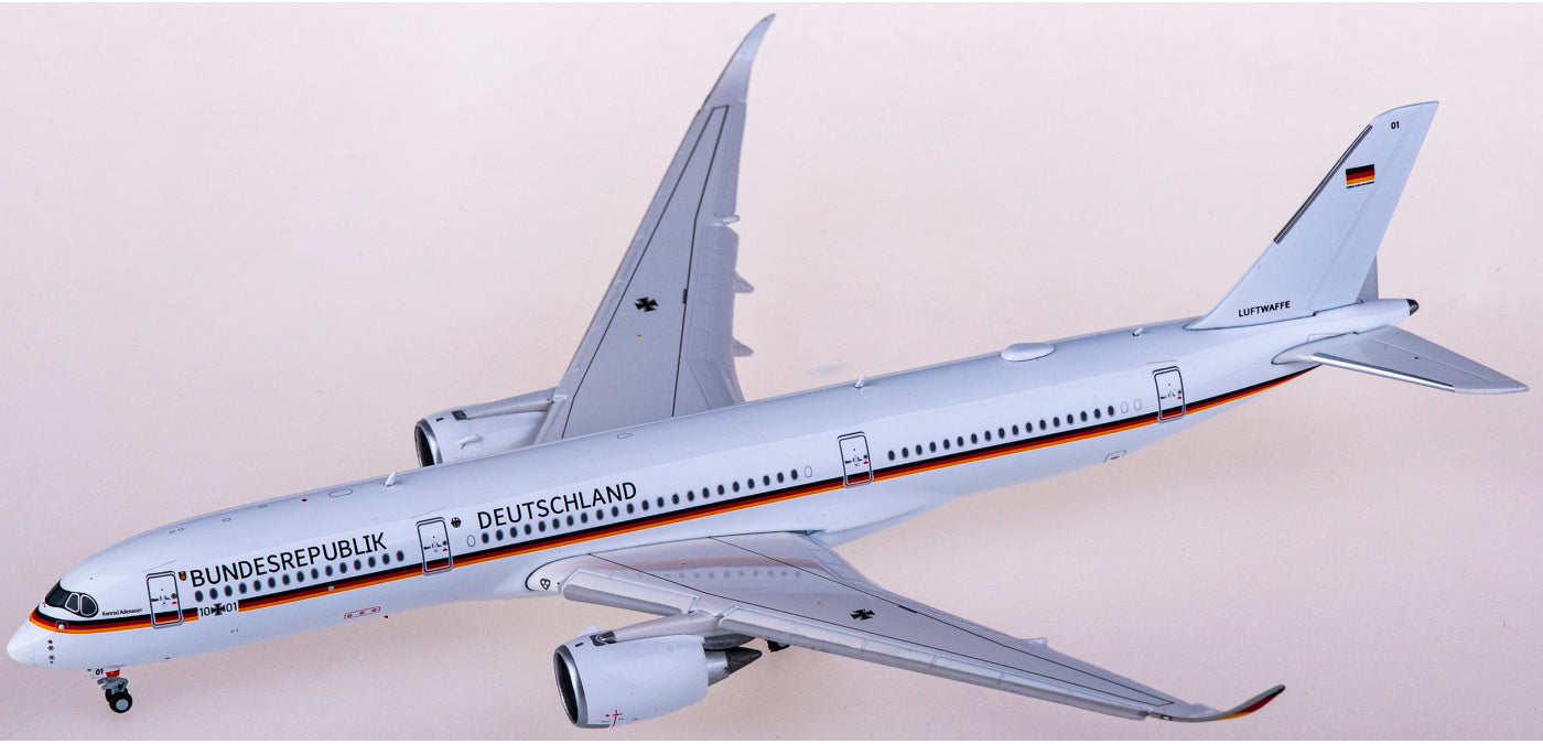 1:400 JC Wings LH4246A Deutschland Gov Airbus A350-900ACJ 10+01 "Flaps down"Aircraft Model+Free Tractor