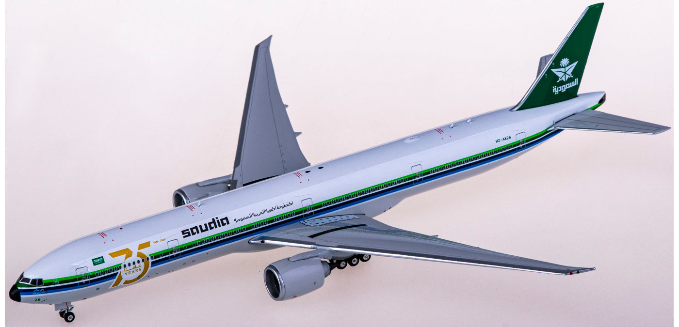 1:400 Phoenix PH11722 Saudia Boeing 777-300ER HZ-AK28+Free Tractor