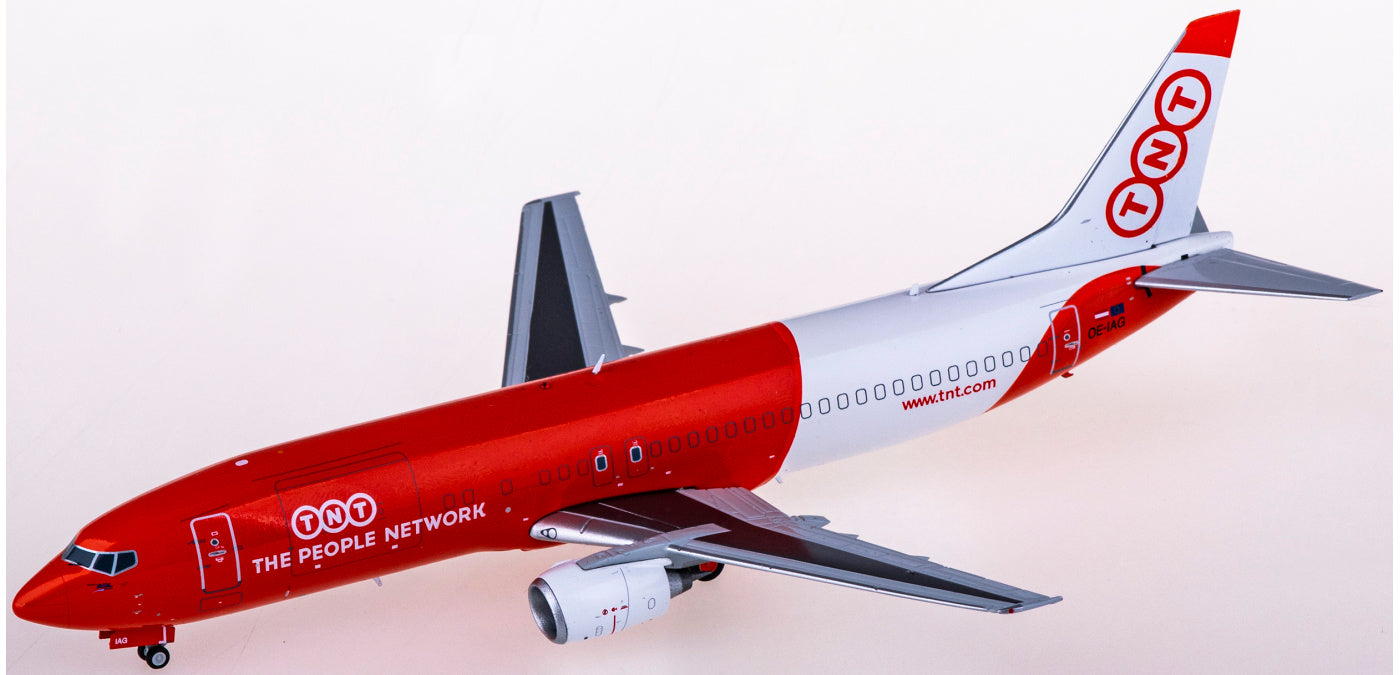 1:200 JC Wings XX20129 TNT Boeing 737-400 OE-IAG