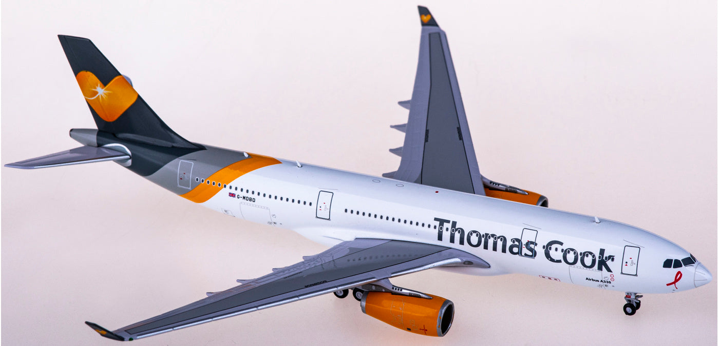 1:400 JC Wings LH4159 Thomas Cook Airbus A330-200 G-MDBD+Free Tractor