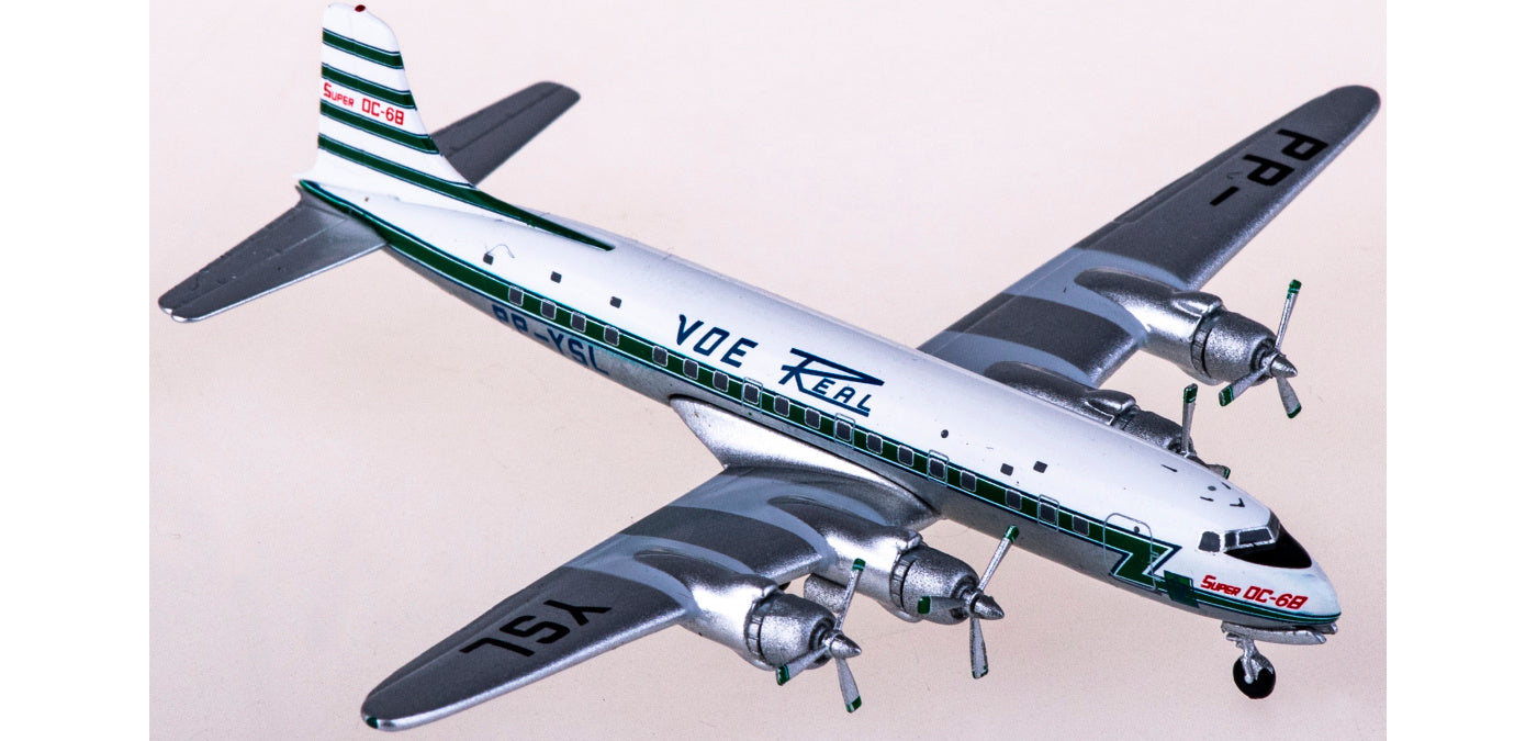 1:400 AeroClassics AC411011 Real Transportes Aéreos Douglas DC-6 PP-YSL Aircraft Model+Free Tractor
