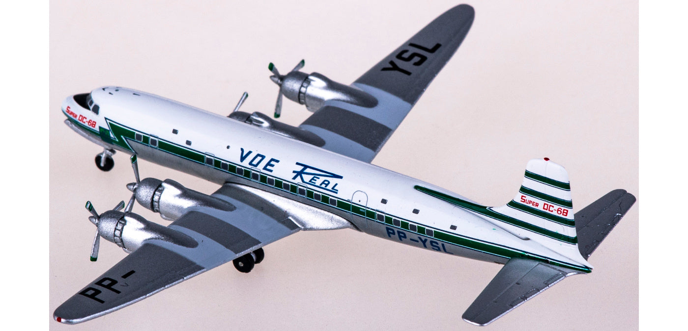1:400 AeroClassics AC411011 Real Transportes Aéreos Douglas DC-6 PP-YSL Aircraft Model+Free Tractor