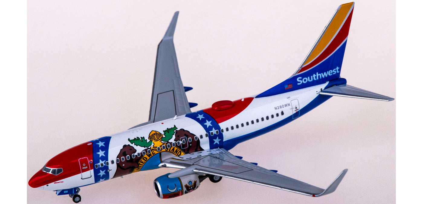 1:400 NG Models NG77015 Southwest Airlines Boeing 737-700 N280WN+Free Tractor