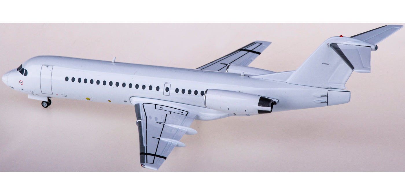 1:200 JC Wings BK1063 Fokker 70 Blank