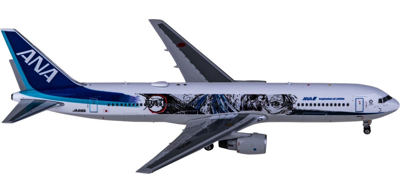 1:400 Phoenix PH04439 ANA Boeing 767-300ER JA616A+Free Tractor