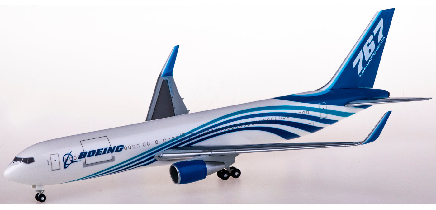 1:200 Hogan Wings HG10987GR Boeing 767-300BCF Boeing House Color