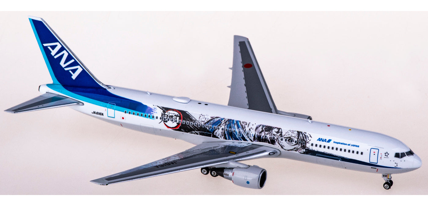 1:400 Phoenix PH04439 ANA Boeing 767-300ER JA616A+Free Tractor