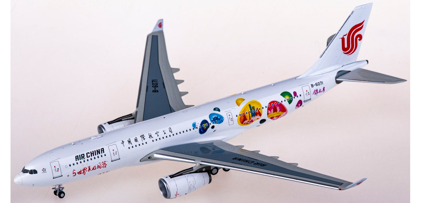 1:400 NG Models NG61041 Air China Airbus A330-200 B-6071+Free Tractor