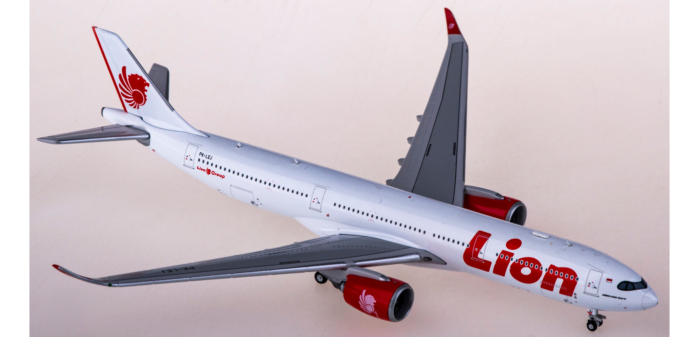 1:400 JC Wings XX4223 Lion Air Airbus A330-900neo PK-LEJ+Free Tractor