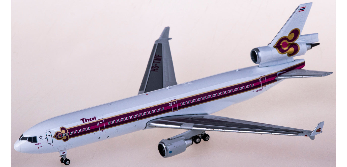1:400 Phoenix PH11759 Thai Airways McDonnell Douglas MD-11 HS-TMF+Free Tractor