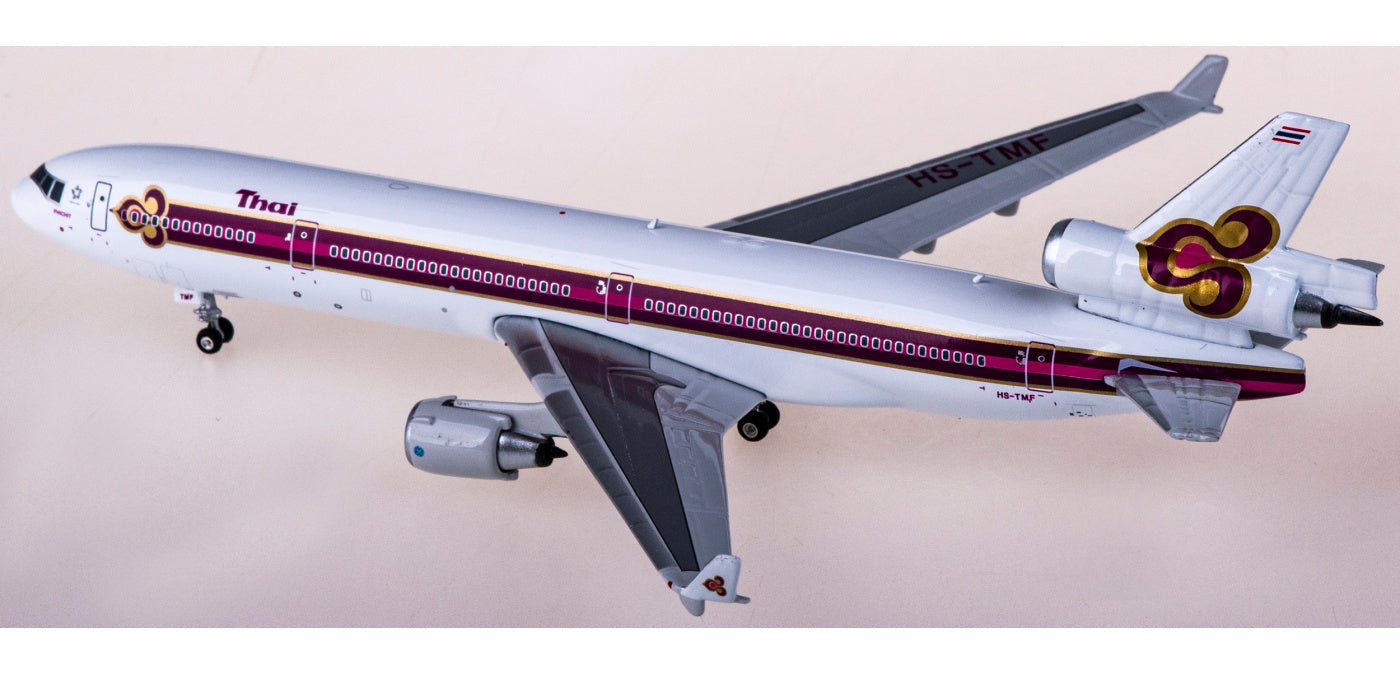 1:400 Phoenix PH11759 Thai Airways McDonnell Douglas MD-11 HS-TMF+Free Tractor