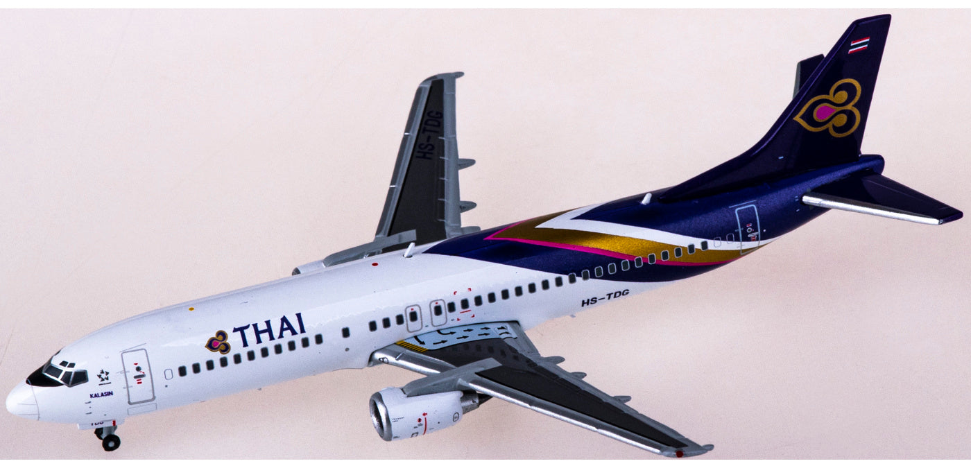 1:400 JC Wings XX4989 Thai Airways Boeing 737-400 HS-TDG+Free Tractor
