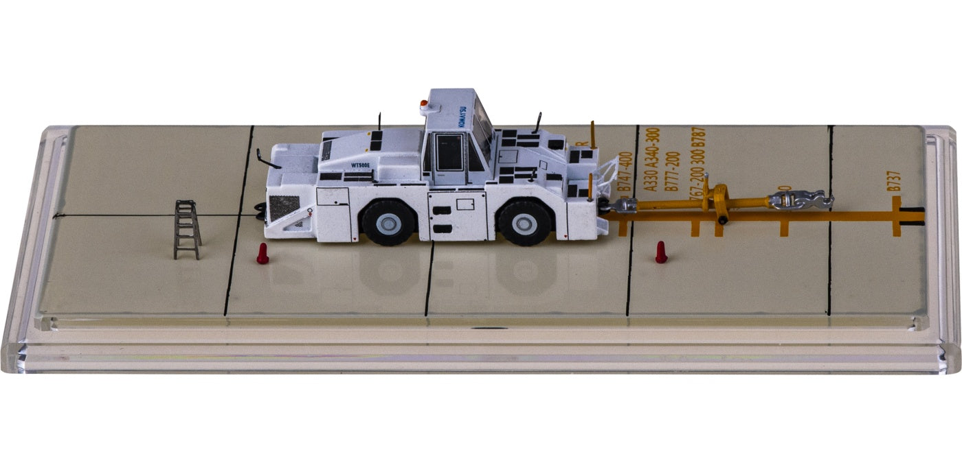 1:200 JC Wings GSE2WT500E01 WT500E Airport Tractor turck (Blank)