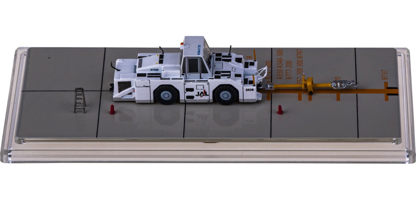 1:200 JC Wings GSE2WT500E03 JAL WT500E Airport Tractor turck