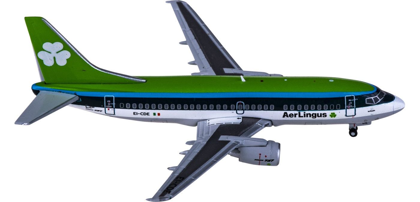 1:400 JC Wings XX4883 Aer Lingus Boeing 737-500 EI-CDE+Free Tractor
