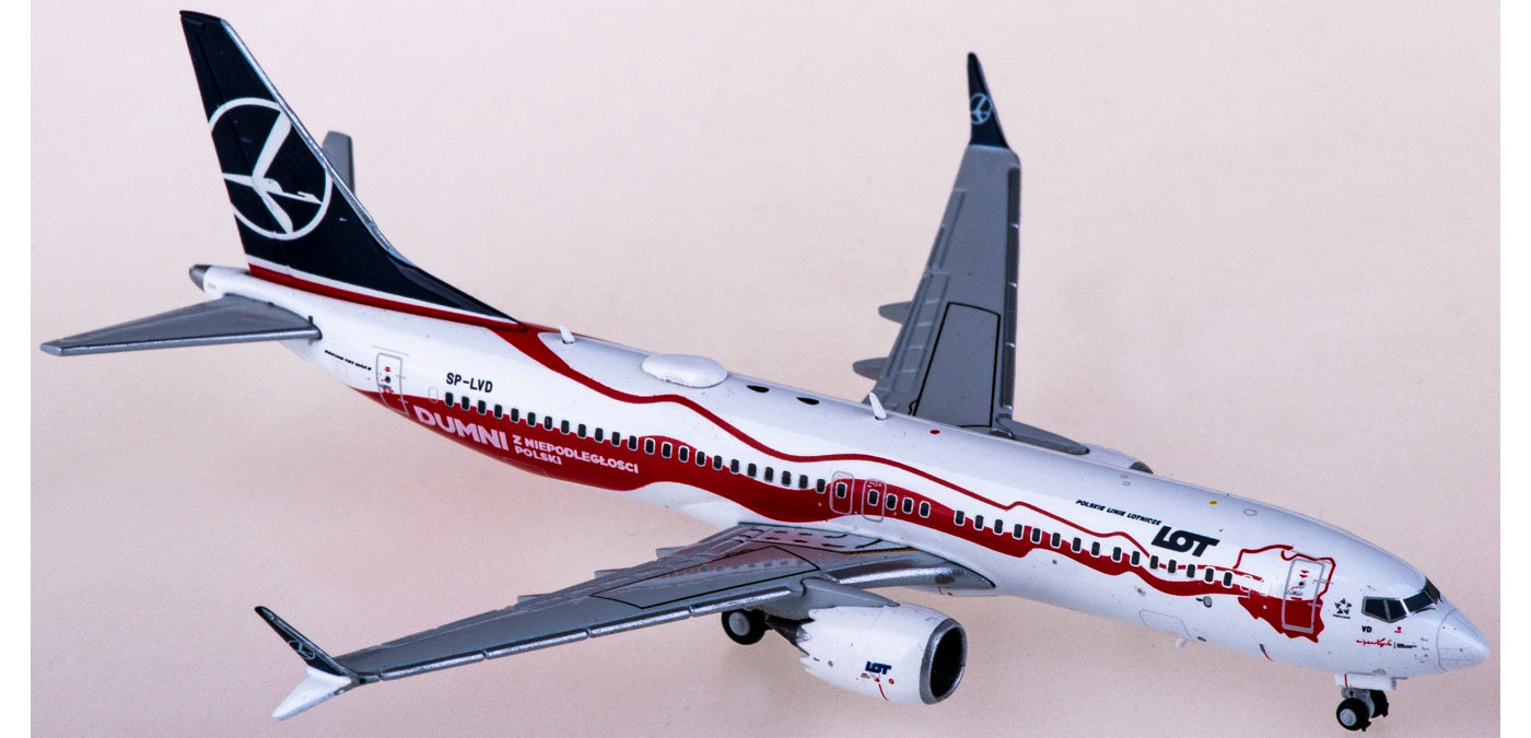 1:400 JC Wings LH4200 LOT Boeing 737 MAX 8 SP-LVD Aircraft Model+Free Tractor