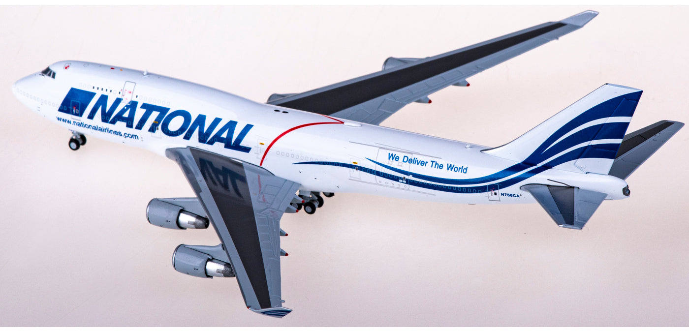 1:400 JC Wings XX4490 National Airlines Boeing 747-400BCF N756CA Aircraft Model+Free Tractor