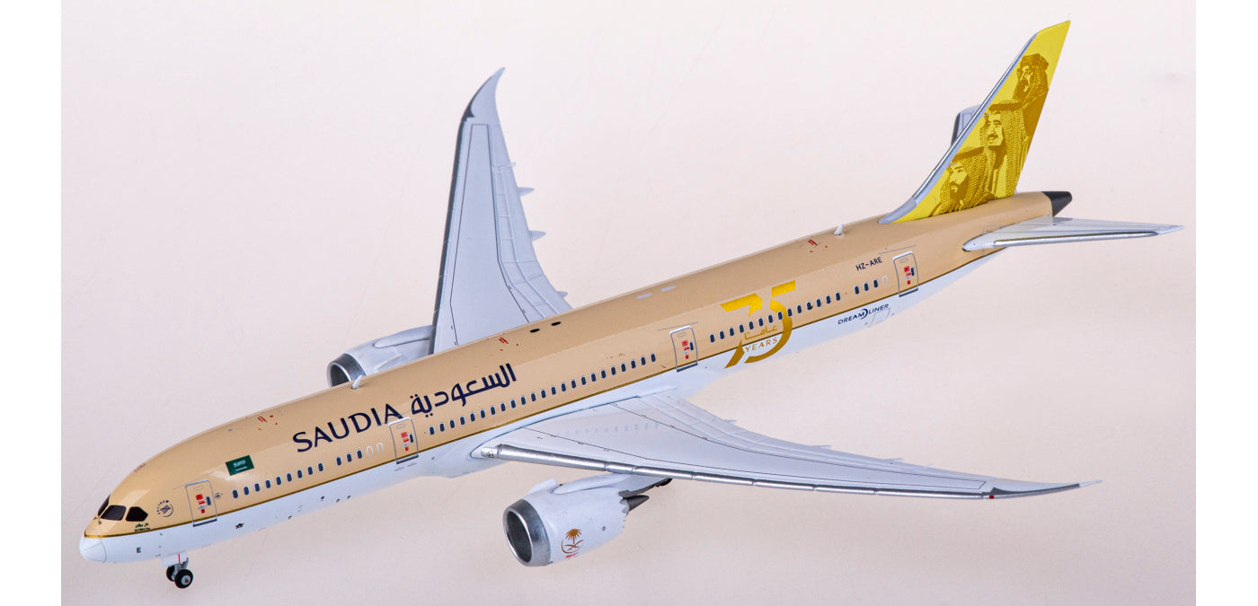 1:400 JC Wings LH4274 Saudia Boeing 787-9 HZ-ARE+Free Tractor
