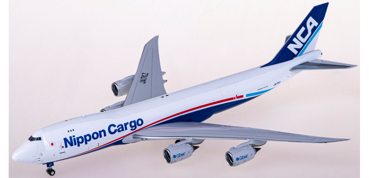 1:400 Phoenix PH04477 Nippon Cargo Airlines Boeing 747-8F JA17KZ +Free Tractor