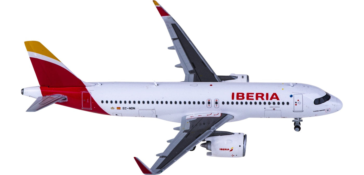 1:400 JC Wings XX4242 Iberia Airbus A320neo EC-NDN Aircraft Model+Free Tractor