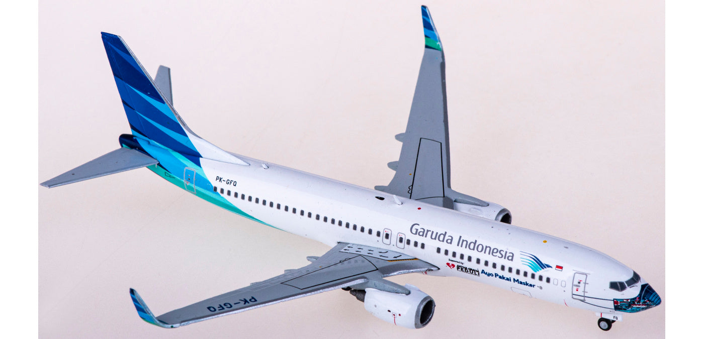 1:400 JC Wings LH4209 Garuda Indonesia Boeing 737-800 PK-GFQ+Free Tractor