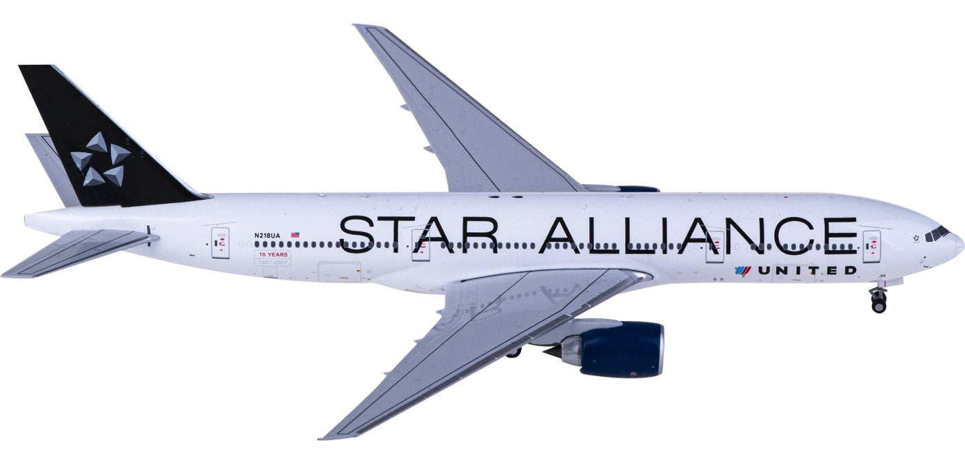 1:400 NG Models NG72021 United Airlines Boeing 777-200ER N218UA "Star Alliance" +Free Tractor