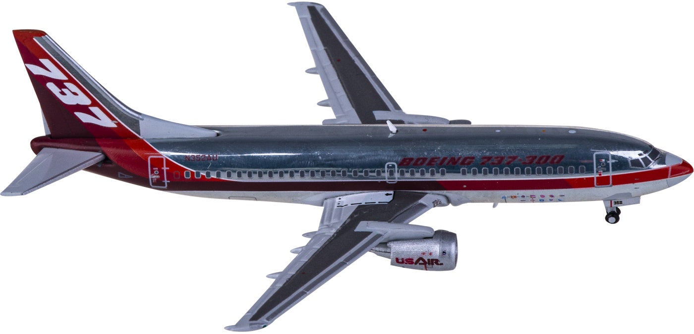 1:400 JC Wings XX4487 Boeing 737-300 N352AU+Free Tractor