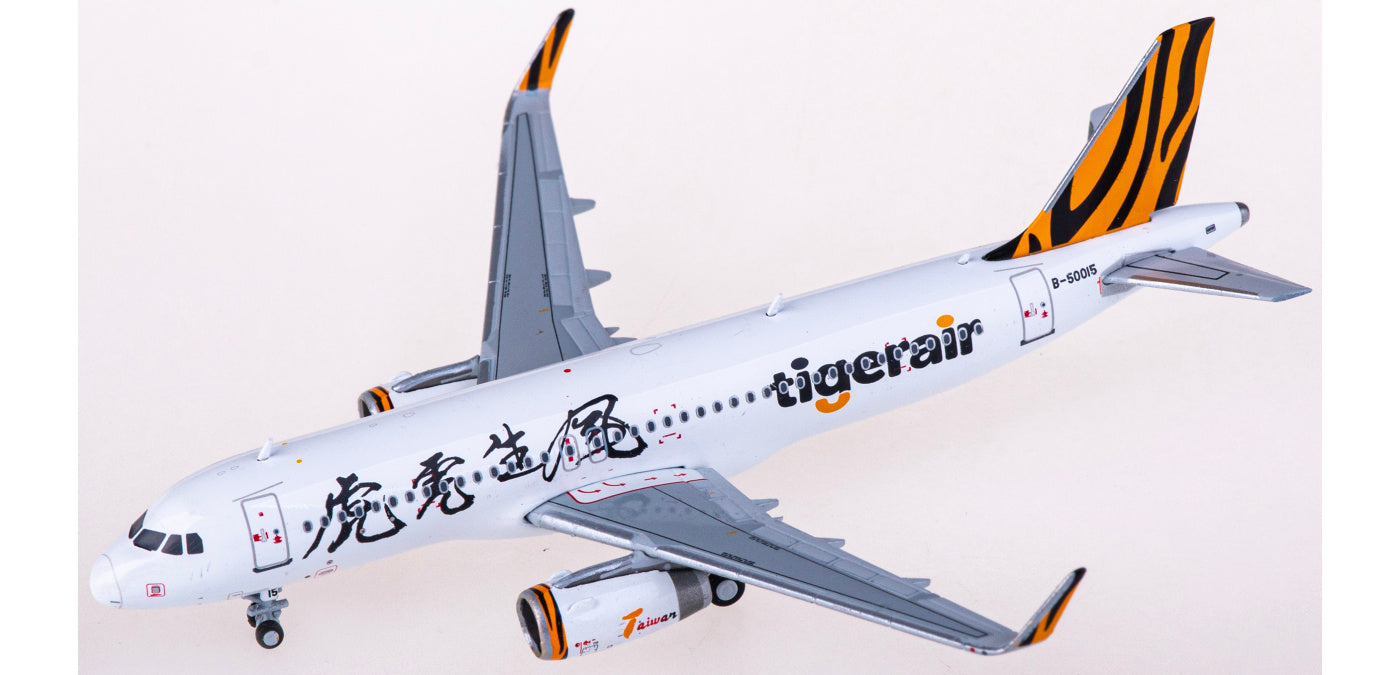 1:400 JC Wings XX40071 Tigerair Airbus A320 B-50015+Free Tractor