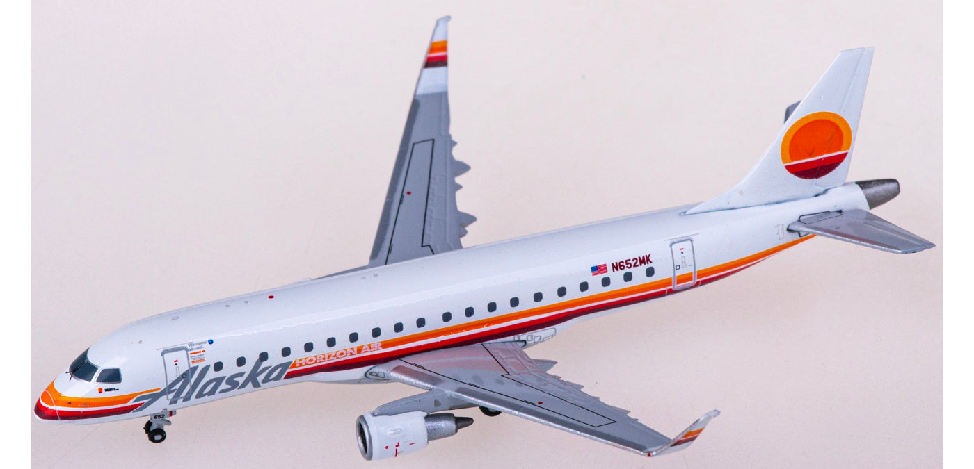1:400 Geminijets GJASA2174 Alaska Airlines Embraer ERJ-175 N652MK Aircraft Model+Free Tractor