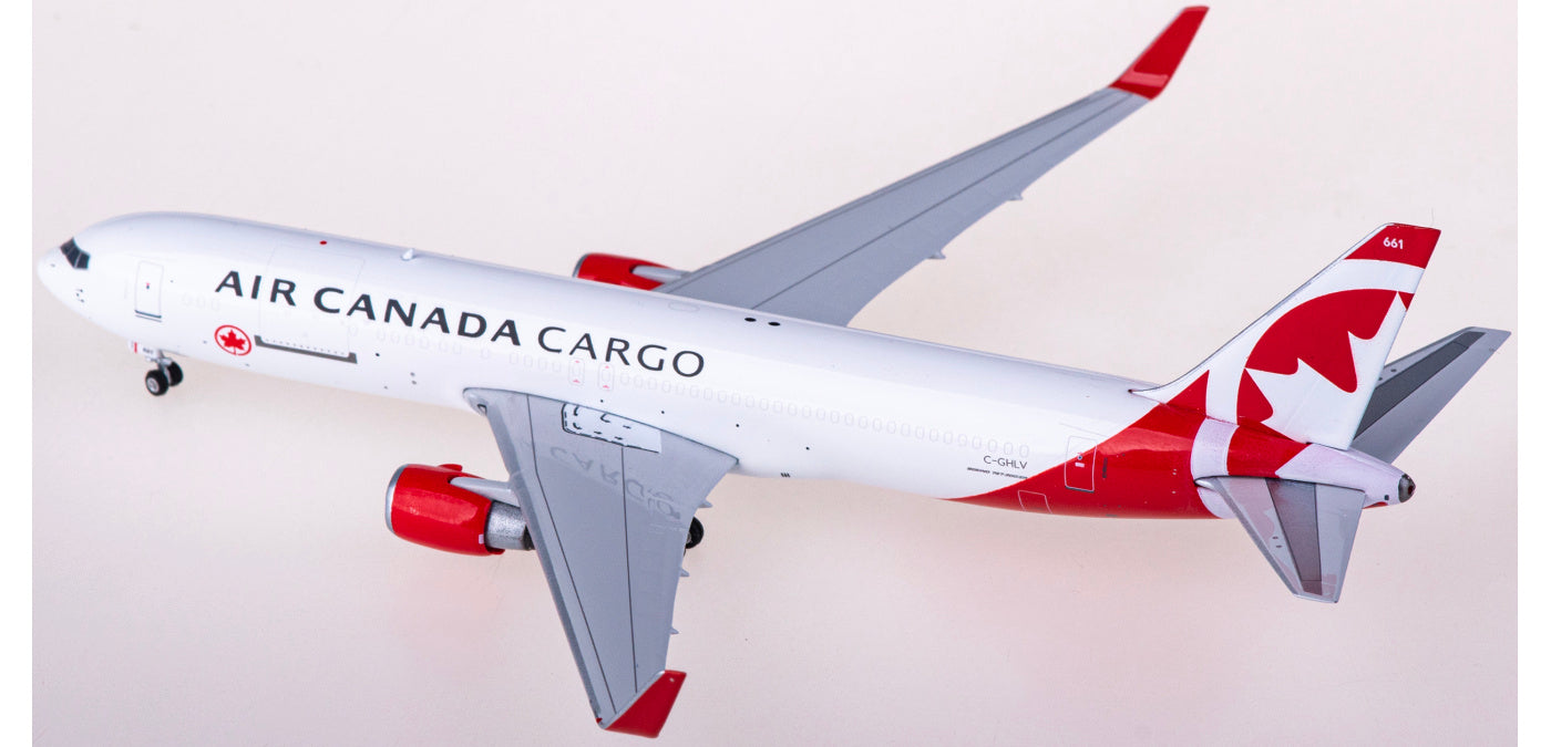 1:400 Phoenix PH11785 Air Canada Cargo Boeing 767-300ER C-GHLV+Free Tractor