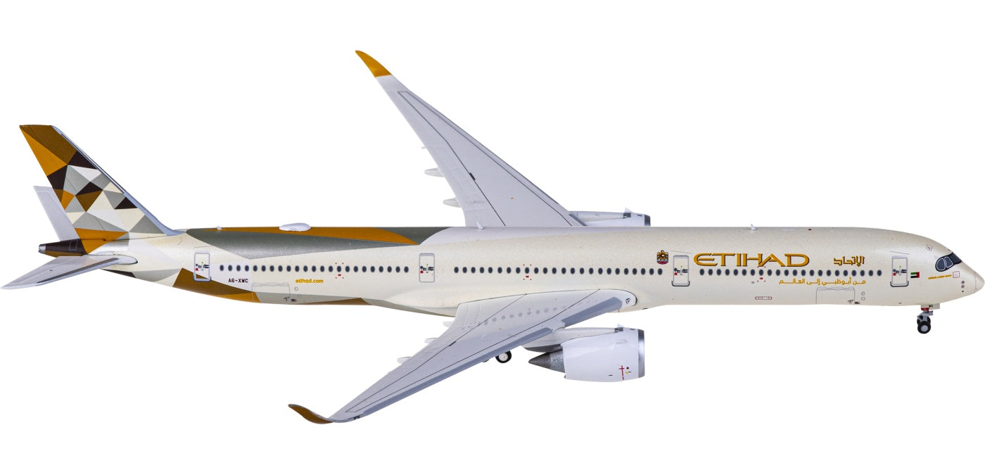 1:400 Geminijets GJETD2163 Etihad Airways Airbus A350-1000 A6-XWC Aircraft Model+Free Tractor